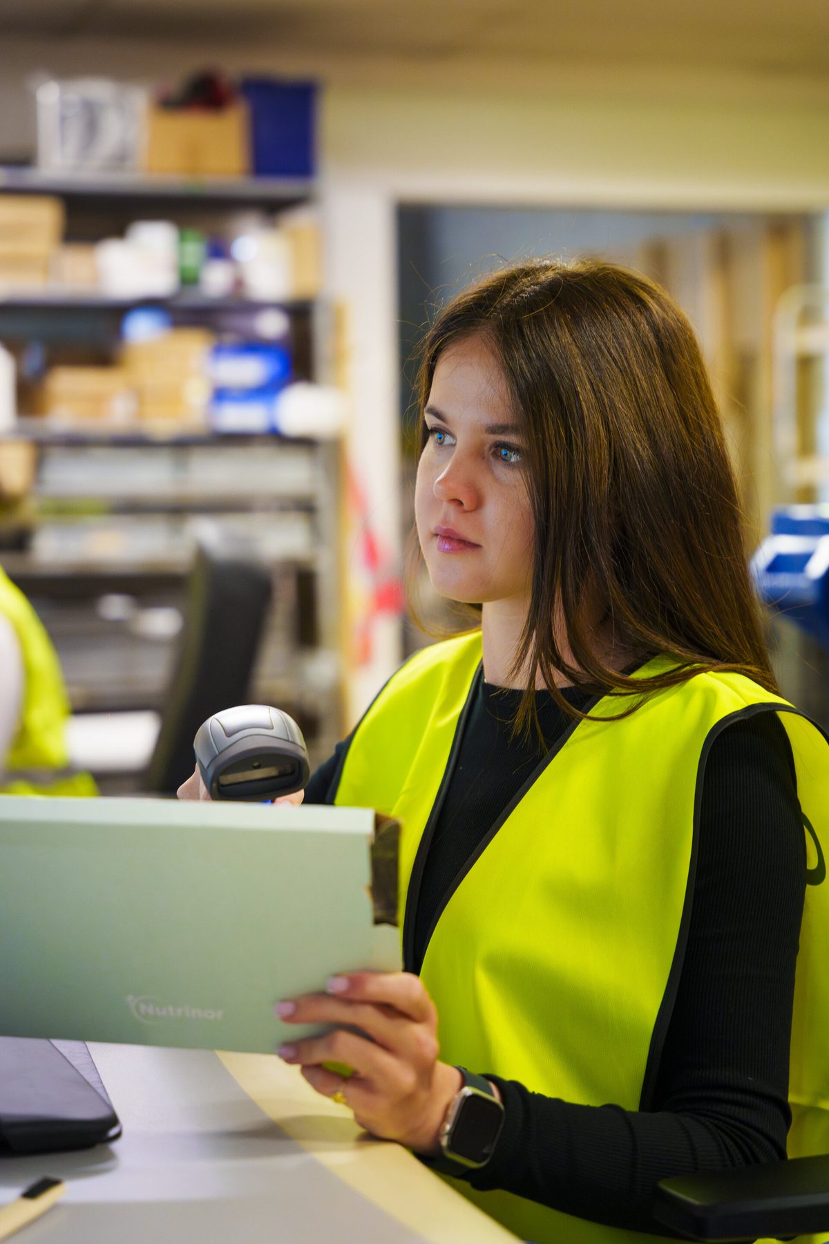 Salesupply returns processing — professional grading and refurbishment